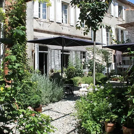 Bed & Breakfast Camellas-lloret